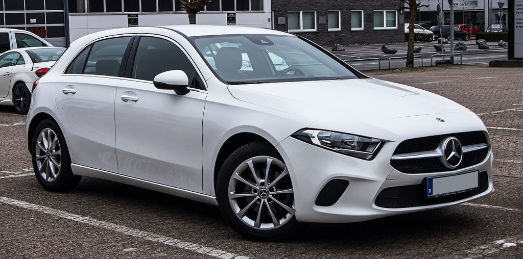 Mercedes-Benz A180 (2021)