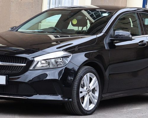 Mercedes-Benz A180 (2017) Test